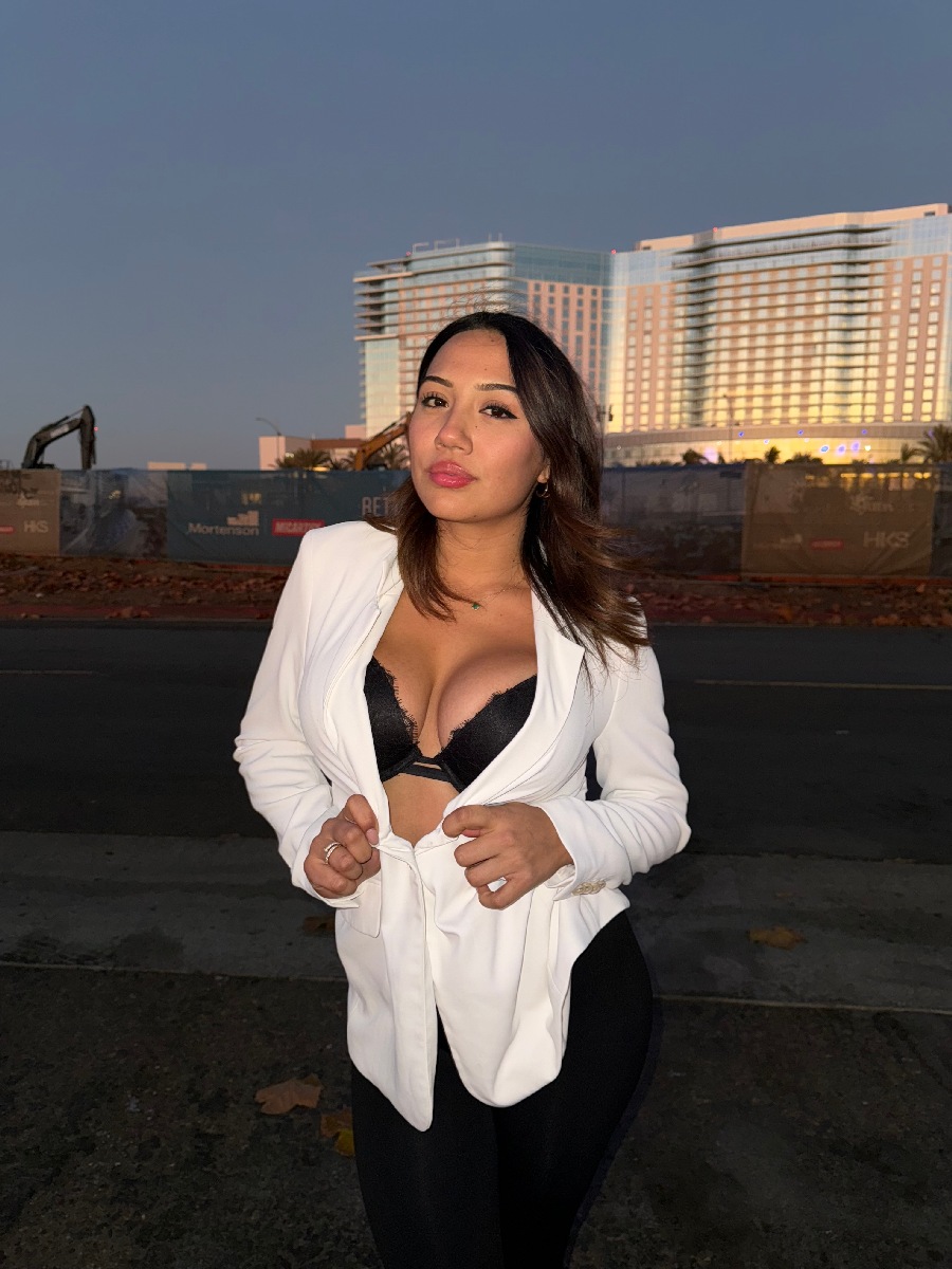 Take a pause and enjoy Ali Cruz — streaming from Matsuyama