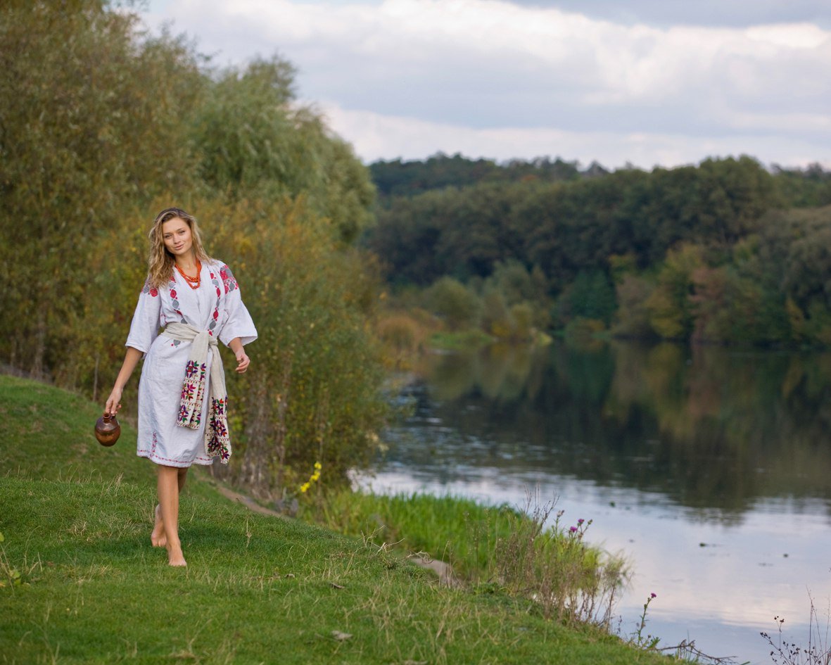 Nude girl Slavic women in Matsuyama