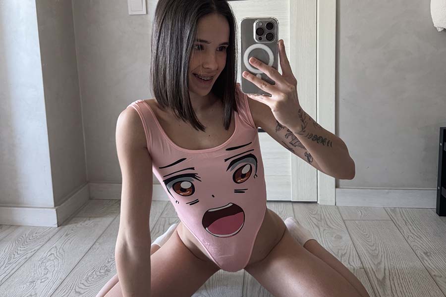 Model Tina in Matsuyama